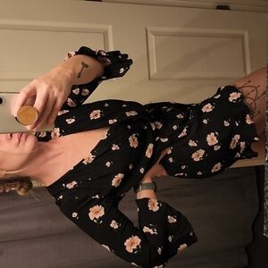 Lost + Wander Black Floral Flutter Sleeve Ruffle Hem Romper